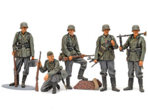 Tamiya German Infantry Set Mid WWII 35371